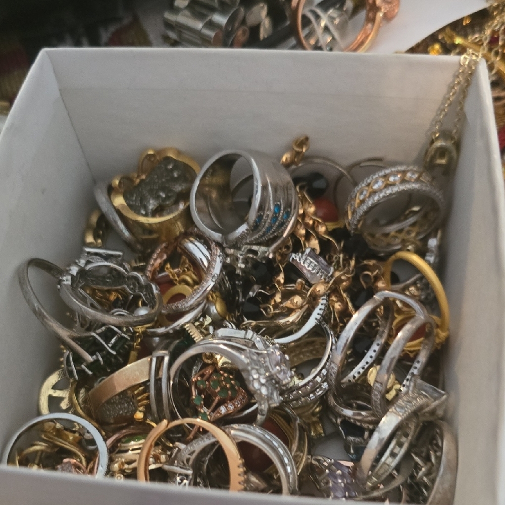 Elegant Gold and Silver Ring Set